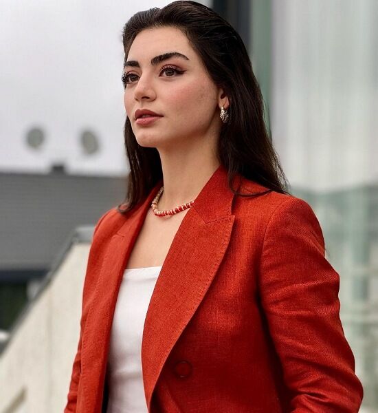 Ozge Torer Popular Turkish Actress Drama 2023